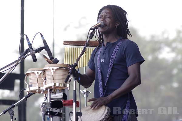 AMADOU ET MARIAM - 2005-06-26 - CERGY - Base de Loisirs - 